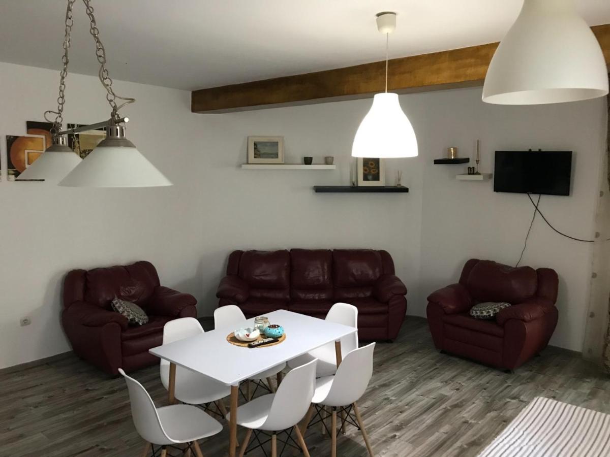 Chiro'S Apartment Năvodari Zewnętrze zdjęcie